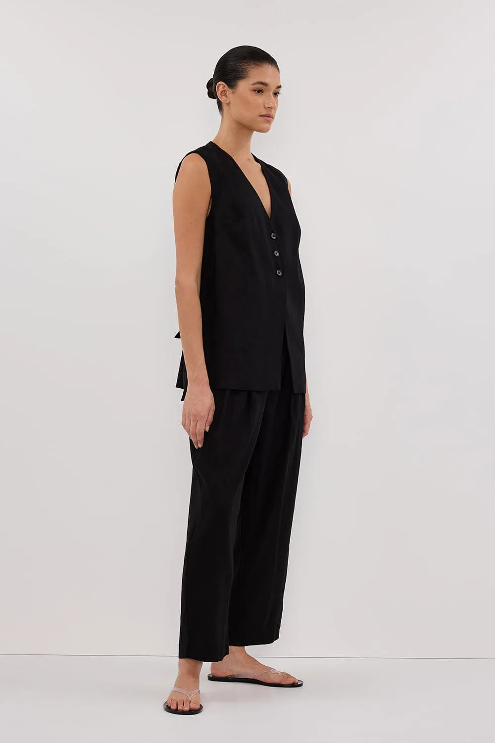 BRAX BLACK TAPERED PANT