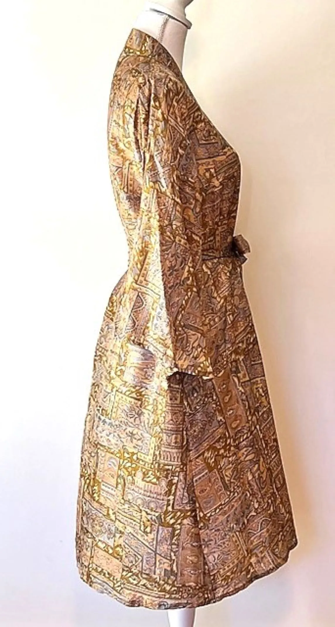 Luxury Silk Kimono Duster Dress; Elegant Print (Gold)