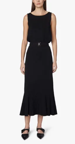 Sleeveless Dress Pleated Hem