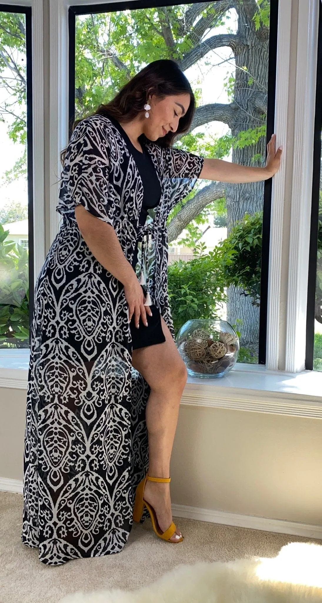 Stepping Out Duster Kimono - Black