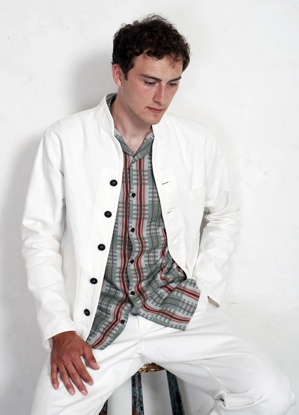 TRYGVE | Wide Cut Cropped Trousers | Off White