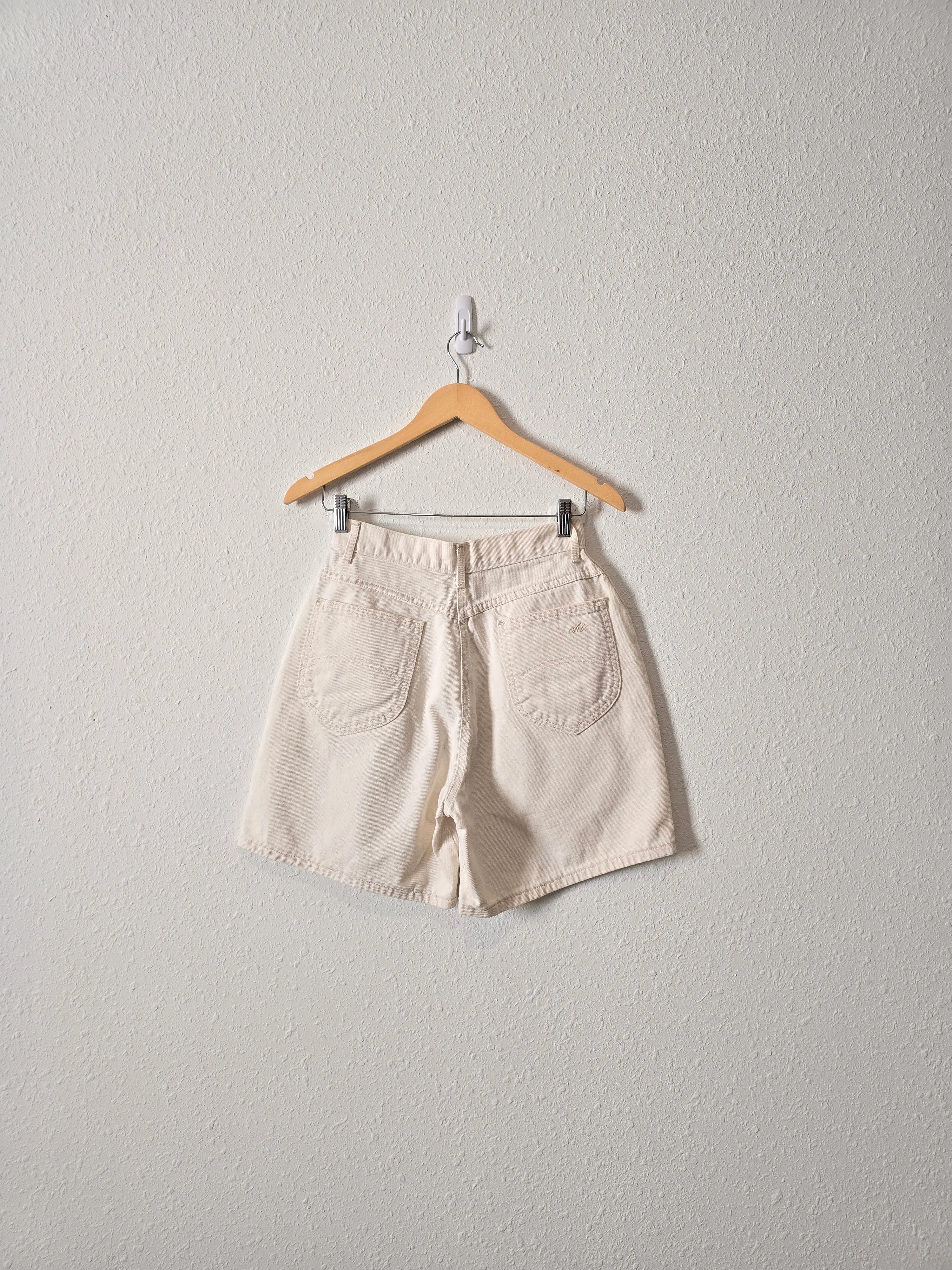 Vintage Cream Relaxed Shorts (25)