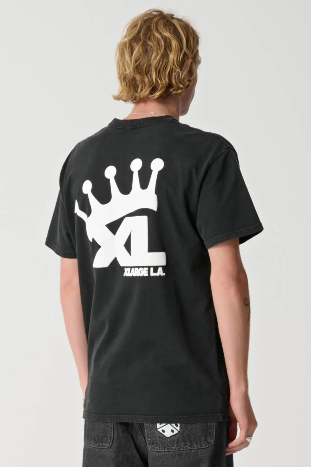 XL CROWN TEE - PIGMENT BLACK